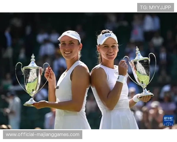 年终总决赛双打组合对决史：库德梅托娃-梅尔滕斯逆转夺冠