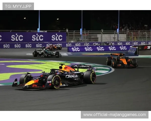 皮亚斯特里坦言单圈速度迷失,迈凯伦车手积极调整冲刺赛季收官 皮亚斯特里坦言单圈速度迷失,迈凯伦车手积极调整冲刺赛季收官